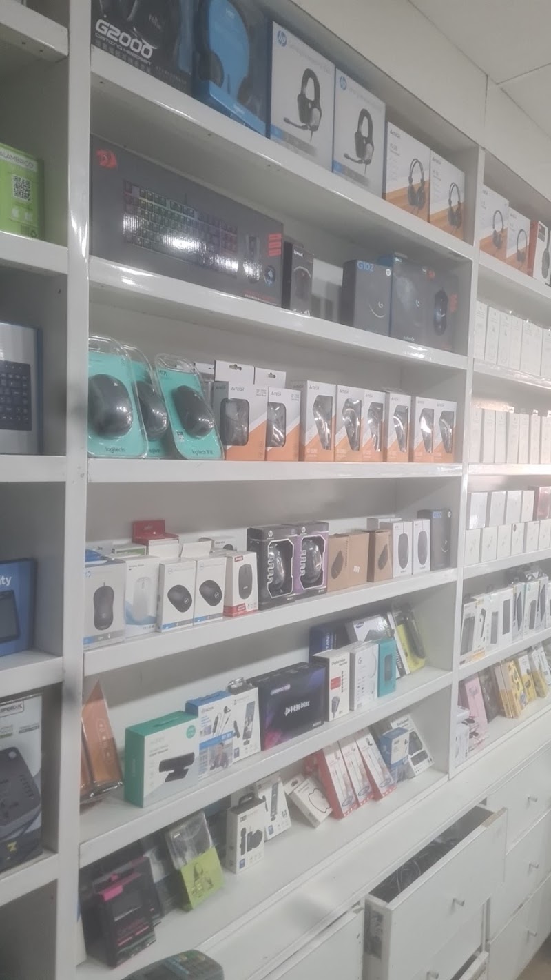 Ark Computers Store DHA - Laptop iPhone Printer Repair Services Lahore in Lahore, Punjab