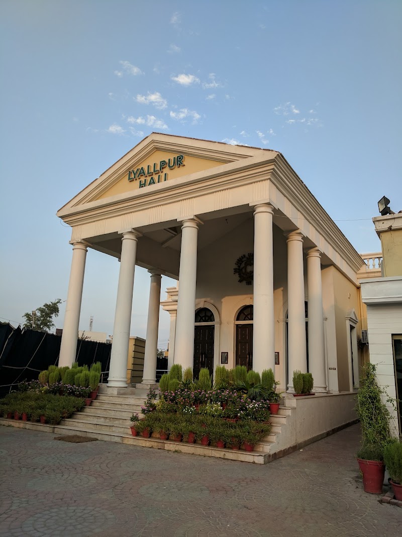 (The Chenab Club (G دی چناب کلب (جی) in Faisalabad, Punjab