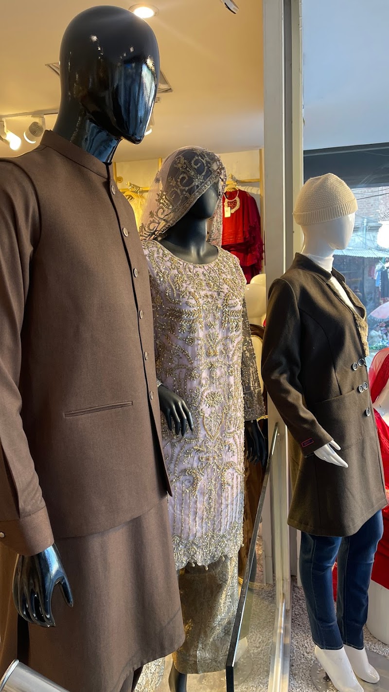 Sha Posh & Exact Fashion Store in Mandi Bahauddin, Punjab