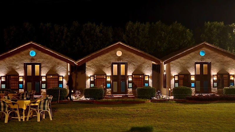 Saraye Rohi Restaurant in Bahawalpur, Punjab