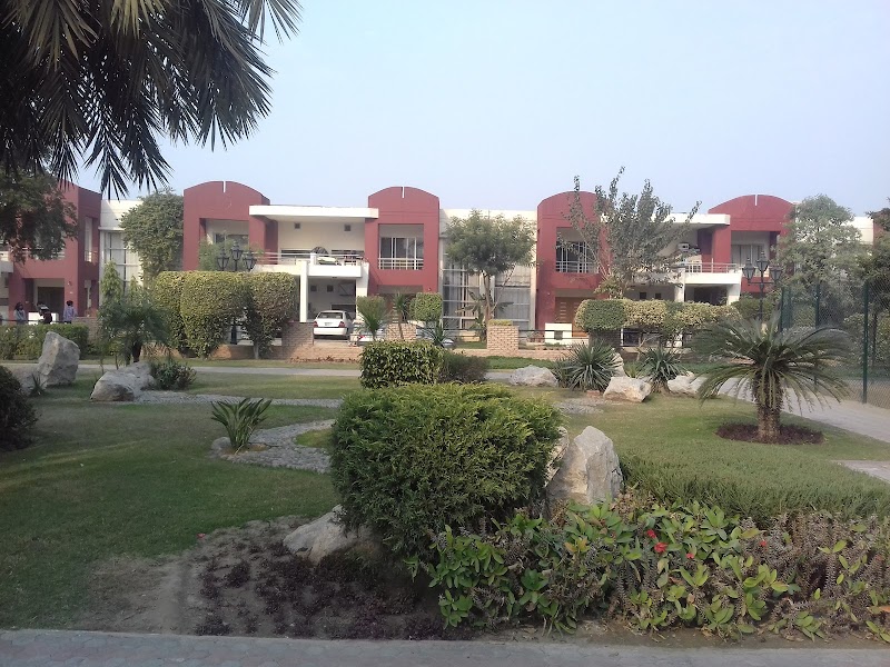 Safari zoo Bahria town in Lahore, Punjab