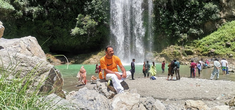 Kanhati Gardens کنہٹی باغ in Kenhatti, Punjab