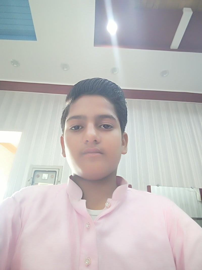 Mashallah Hair Saloon in Gojra, Punjab