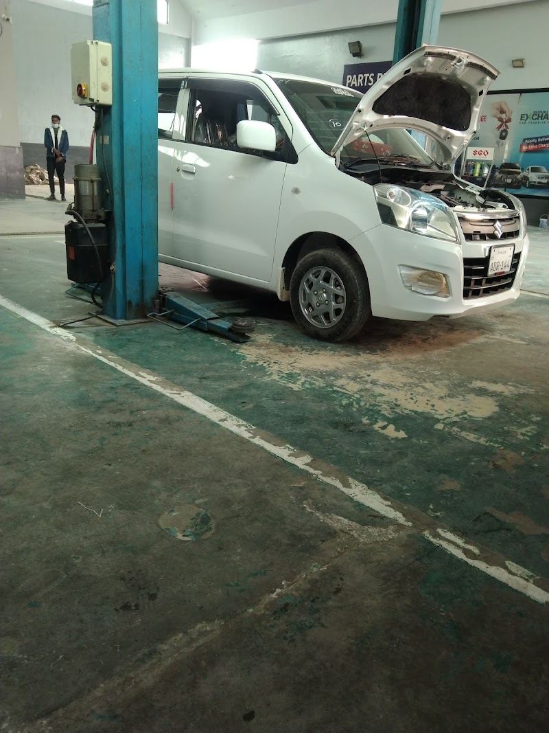Suzuki Falcon Motors in Sargodha, Punjab