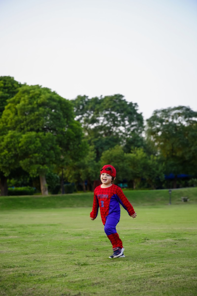 Saeed Sayal Photography and studio in Sargodha, Punjab