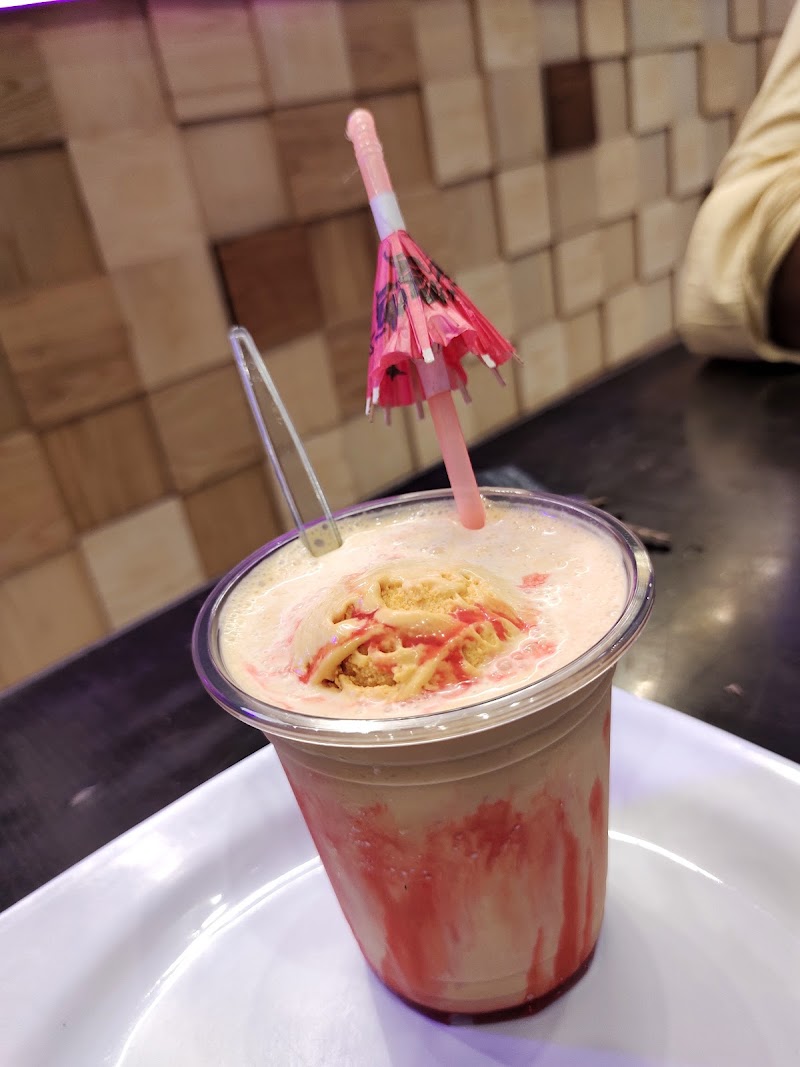 The Pizza Club in Phalia, Punjab