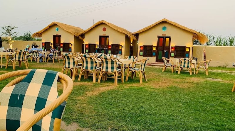 Saraye Rohi Restaurant in Bahawalpur, Punjab