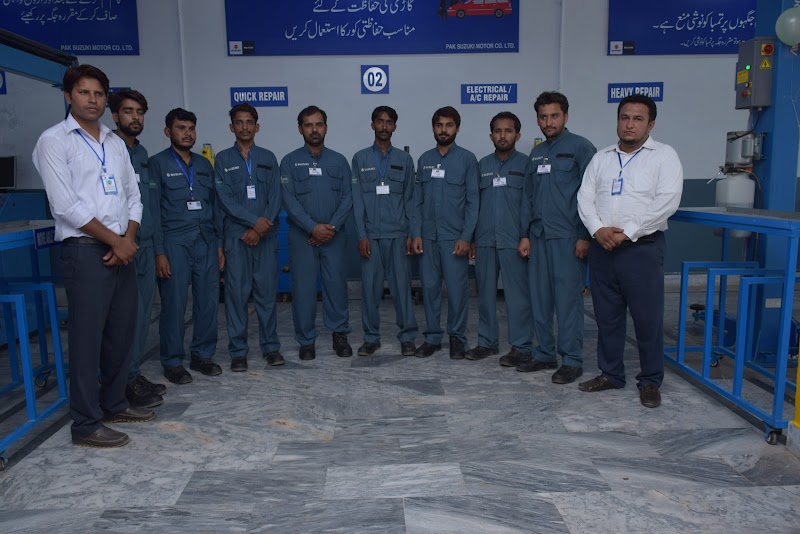 Suzuki Habib Motors Khanpur in Khanpur, Punjab