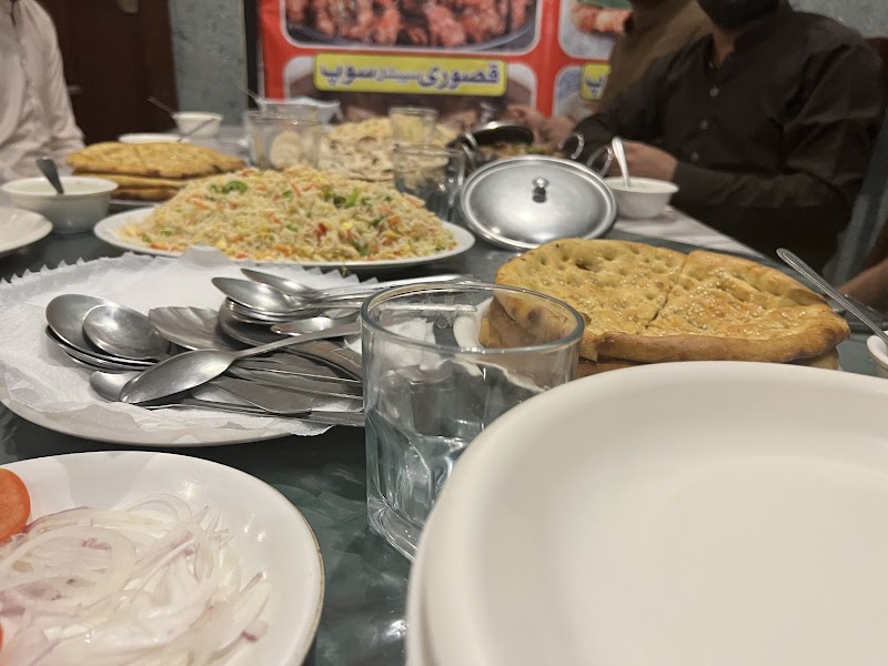 Qasoori Chinese Restaurant & Fast.food point in Jhang, Punjab