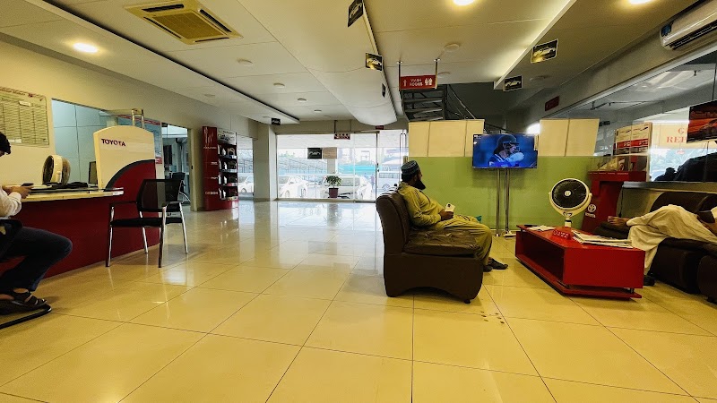 Toyota Lyallpur Motors in فیصل آباد, پنجاب