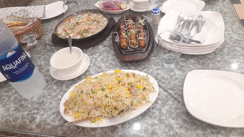 Al-Haadi Family Restaurant in Hafizabad, Punjab