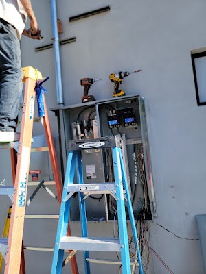 24 Hr Valleywide Electric LLC Electrician in Phoenix, AZ
