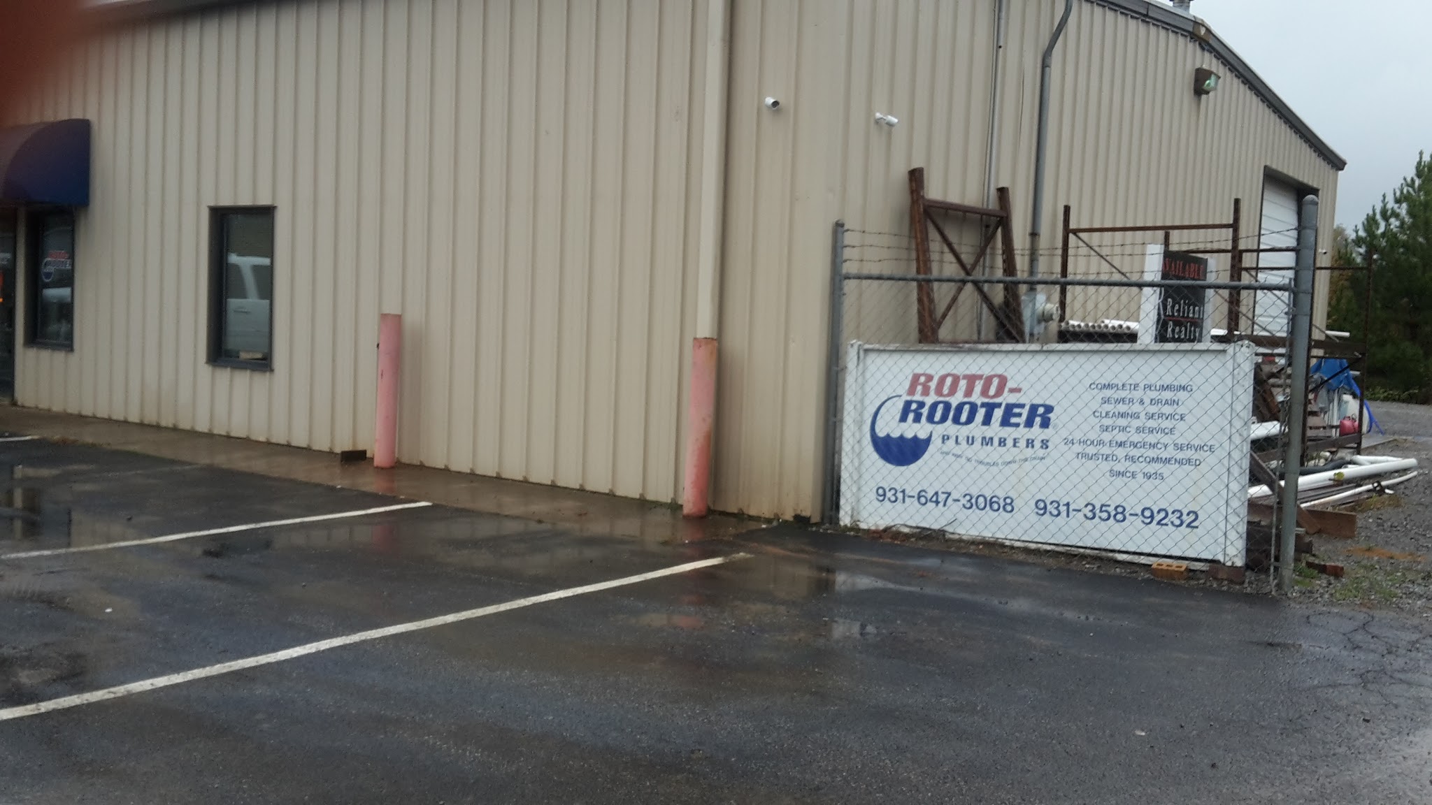 Roto-Rooter Plumbers Plumber in 1772 Alpine Dr, TN