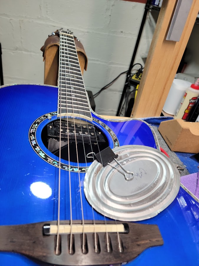 The Hobbit Luthier