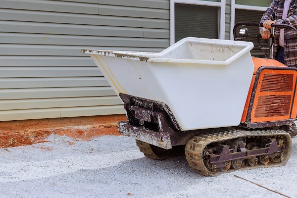 Lindsey Rentals Equipment Rental Agency in Columbia, MO