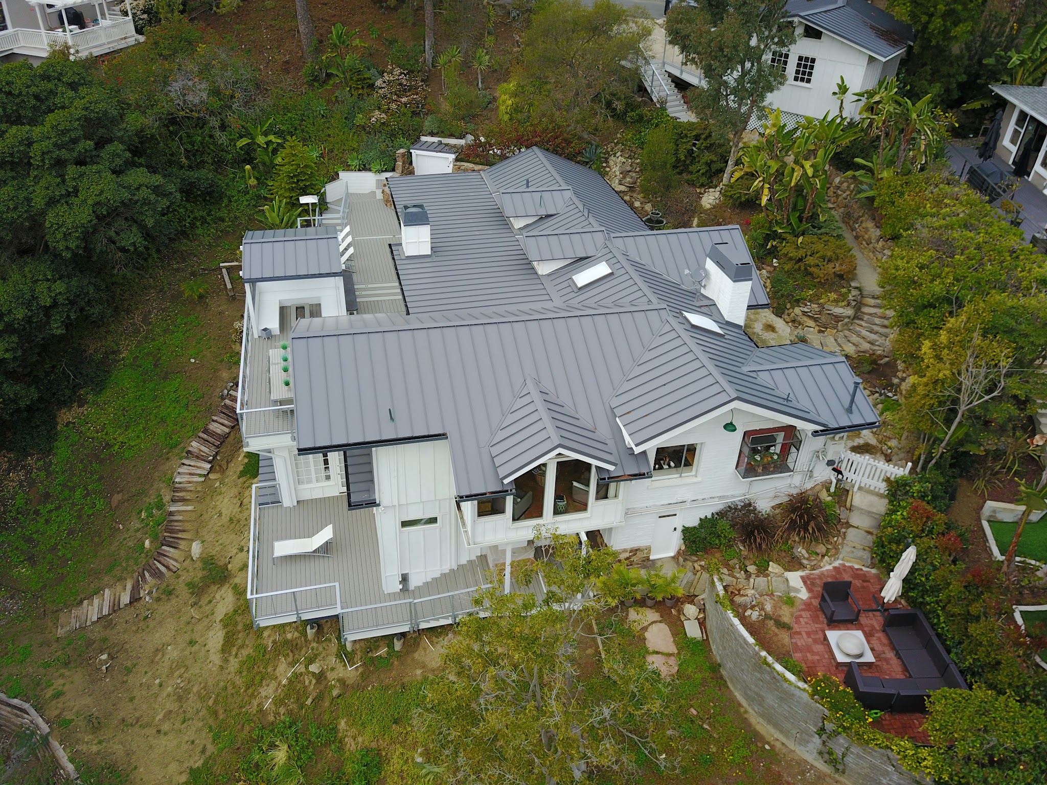 Howard & Sons, Inc. Roof Specialists