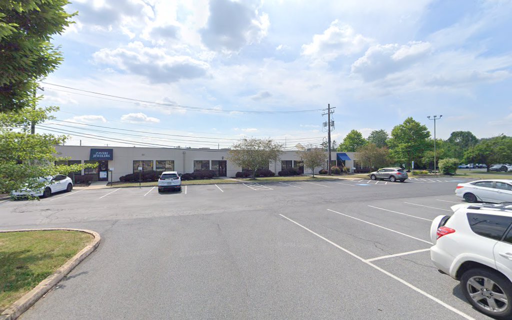 Zaveri Jewelers Jewelry Repair in 1403 N Cedar Crest Blvd, PA