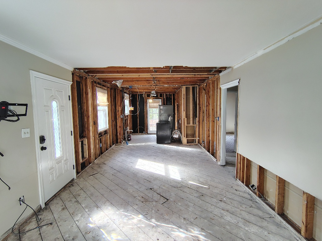 Four Corners Restoration Water Damage Restoration Service in Franklin, TN