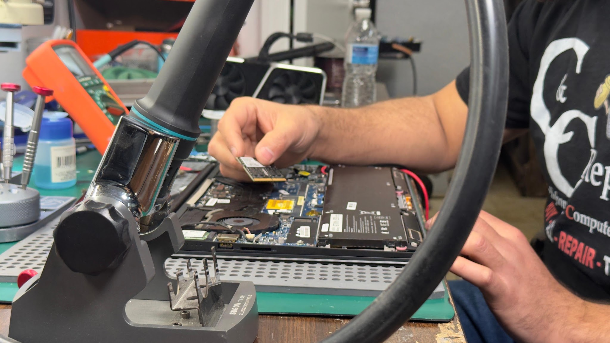 C & C Cellphone and Computer Repair Mobile Phone Repair in Florissant, MO