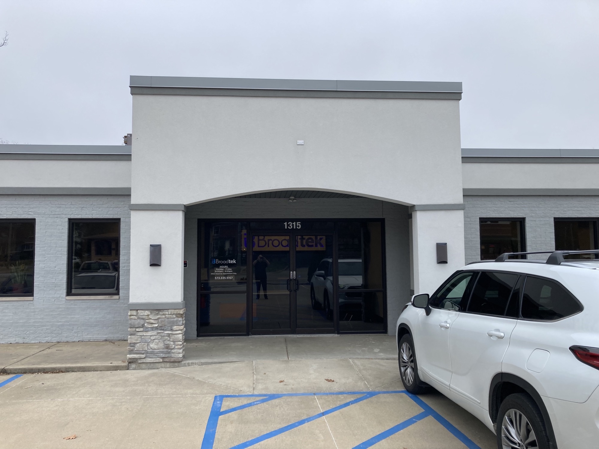 Technology & Networking Inc. dba Broadtek