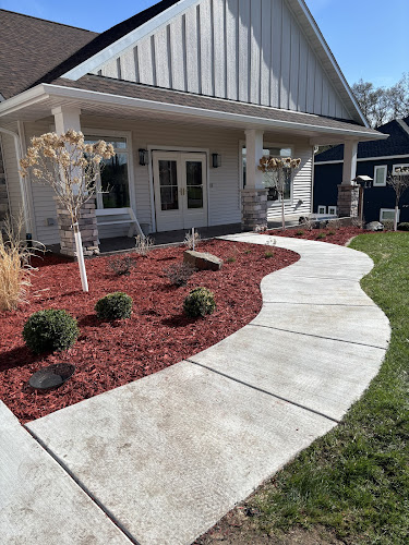 Total Lawn Solutions EC
