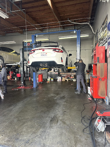 Familia Automotive