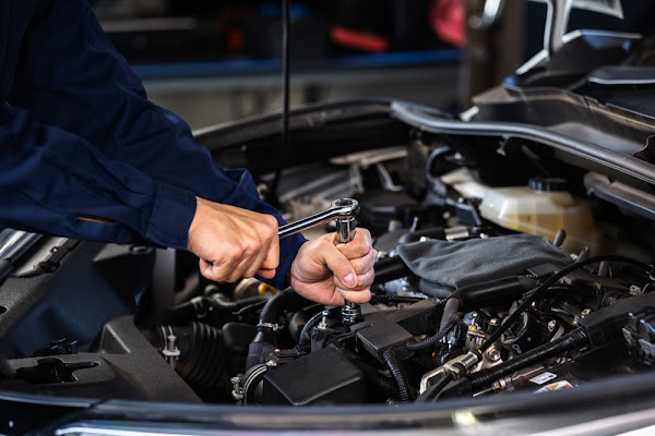 Country Club Service & Smog Auto Repair in Stockton, CA
