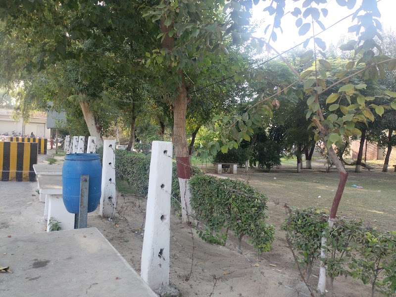 Haji Abdul Qayyum District Headquarter Hospital حاجی عبدلقیوم ہسپتال in Sahiwal, Punjab