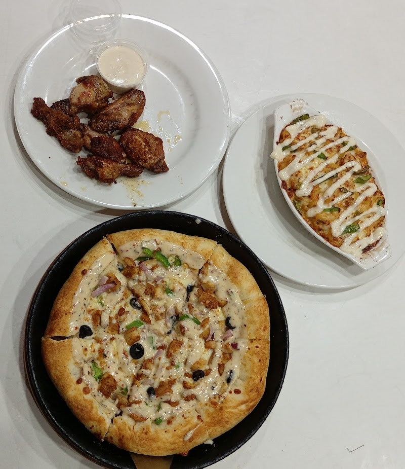 Whites Castle Pizza Sheikhupura in Sheikhupura, Punjab