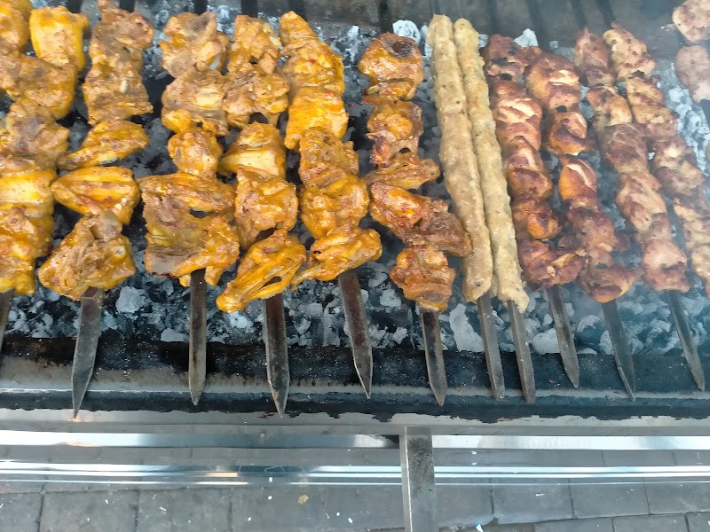 Chohan Fish Corner in Sheikhupura, Punjab