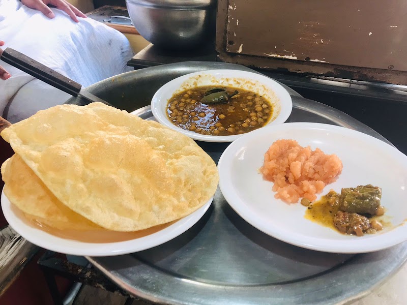 Ashraf Samosa & fast food in Mandi Bahauddin, Punjab
