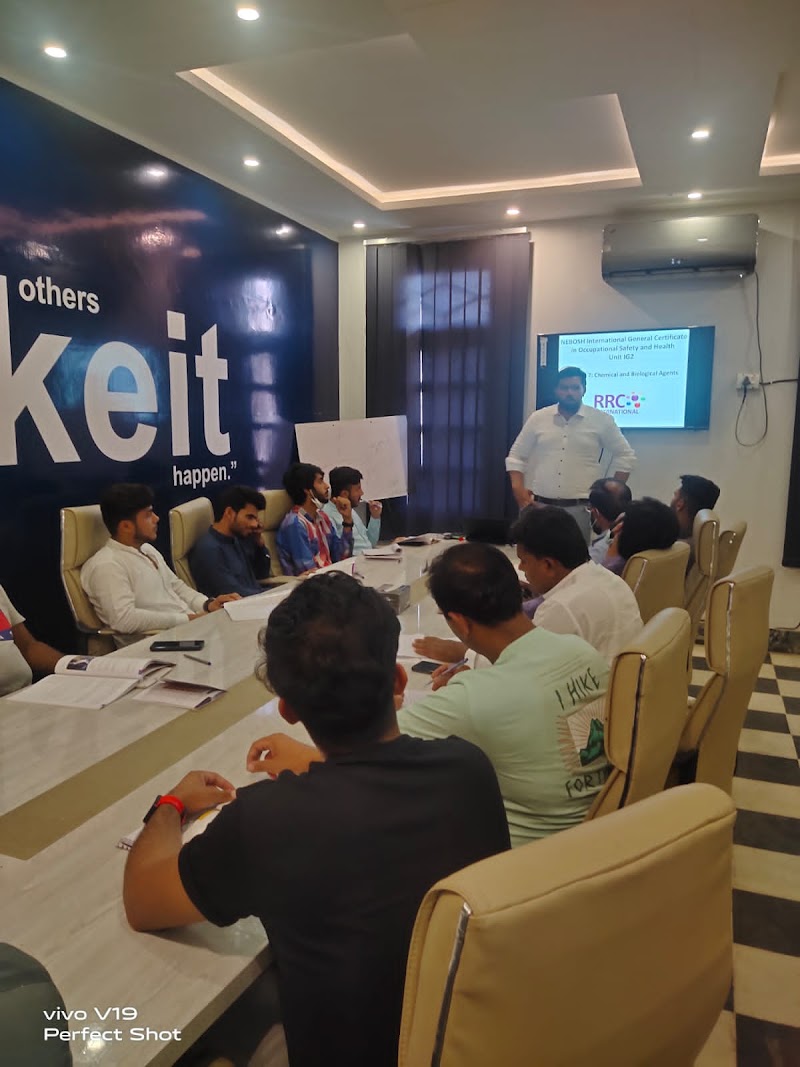 NEBOSH In Lahore | Qanmos Lahore Campus in Lahore, Punjab