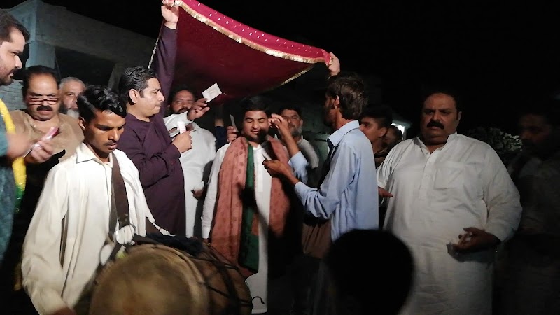 Hadiqa Kiani Salon Burewala in Burewala, Punjab