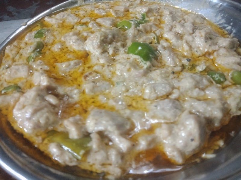 Pak Punjab Tikka House in Lahore, Punjab