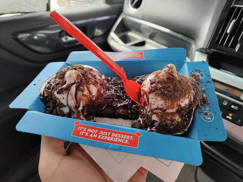 Sweet Creme - Mumtaz Market - Gujranwala in Gujranwala, Punjab