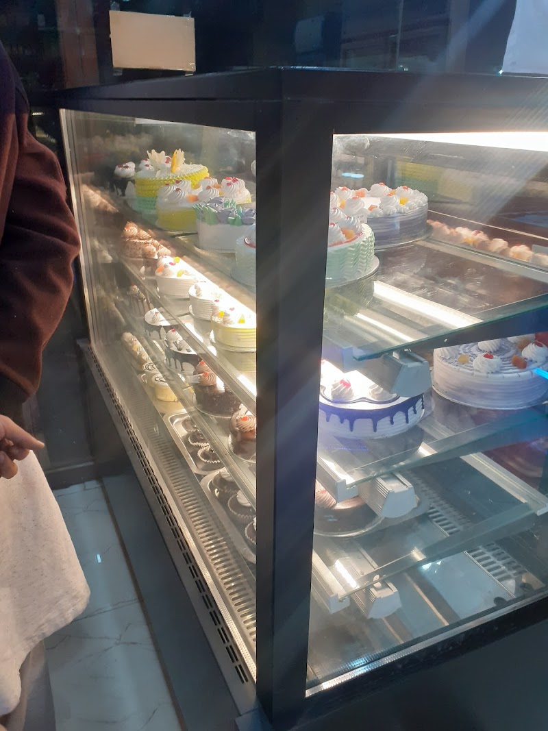Decent Bakery and Sweets in Okara, Punjab