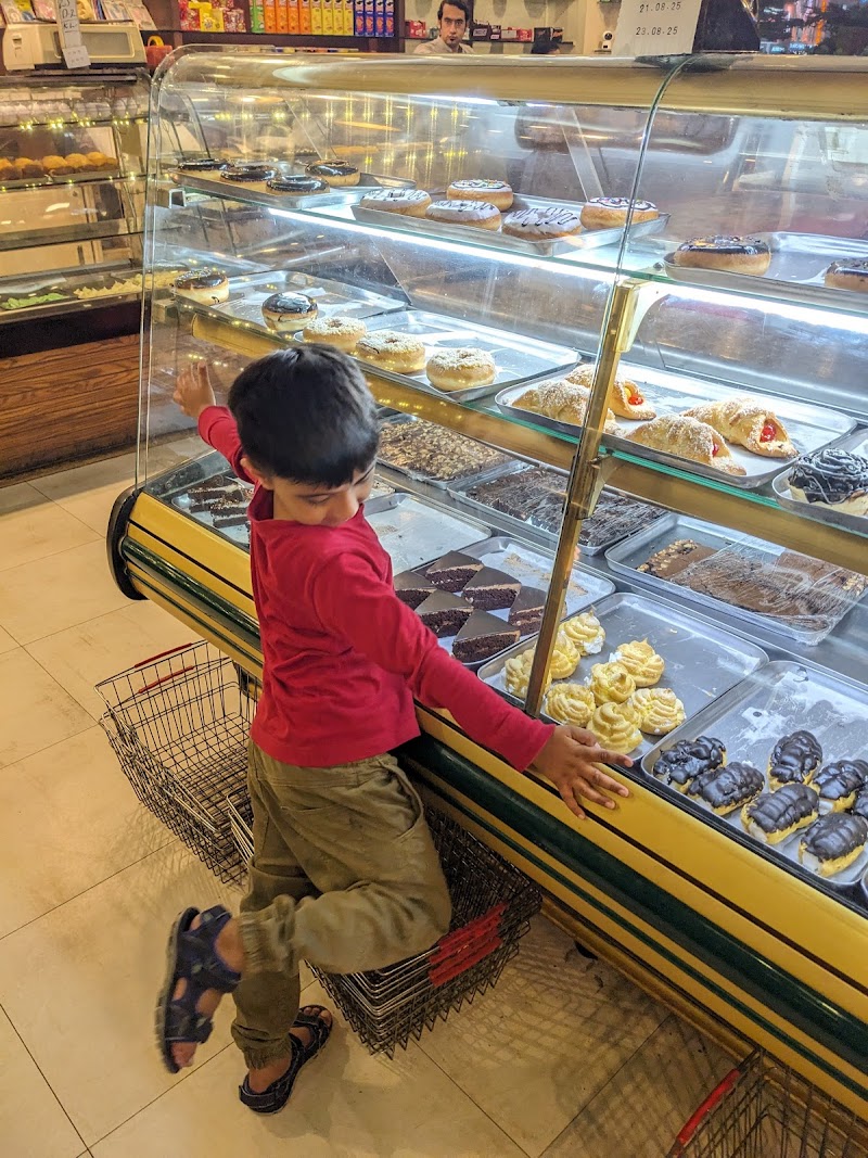 Bread 'n' Butter Bakers in Rawalpindi, Punjab