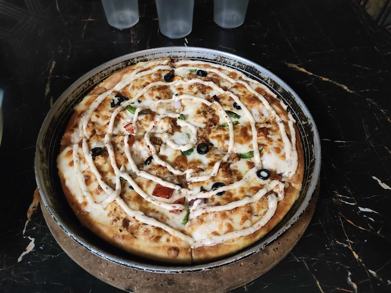 Pizzarium Sheikhupura in Sheikhupura, Punjab