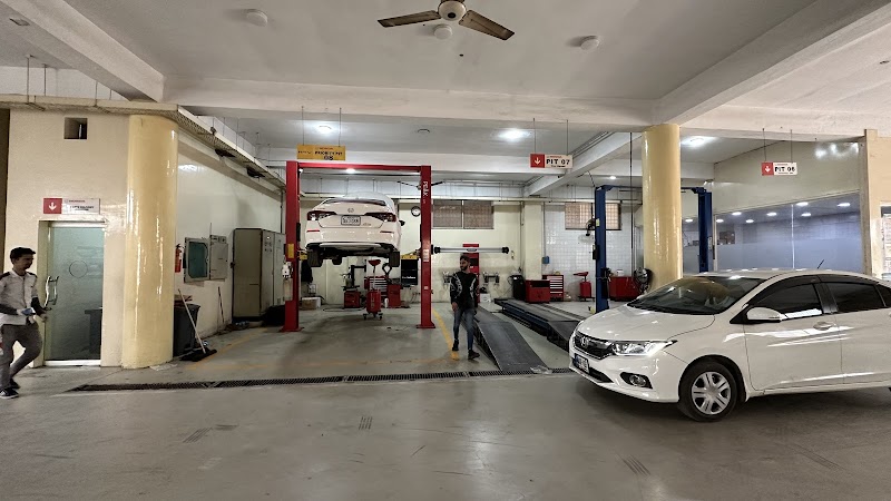 Honda Chenab (Green View Motors Pvt. Ltd.) in Faisalabad, Punjab