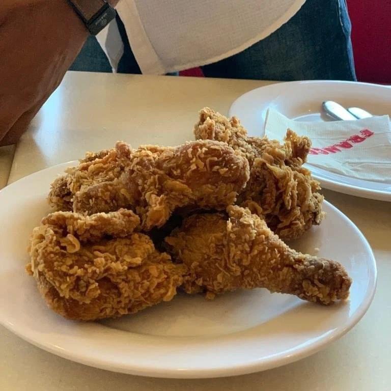 Frangoz Express in Sialkot, Punjab