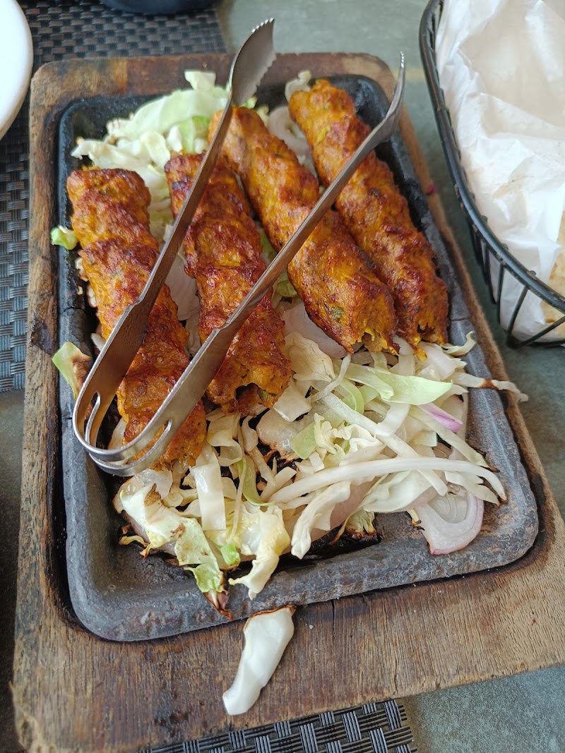 Allah Malak Family Restaurant in Sialkot, Punjab