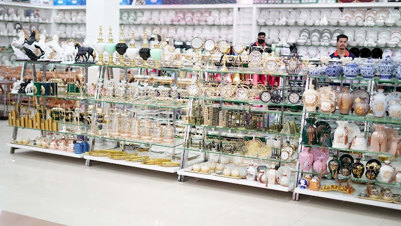 Risen - Kamoki in Kāmoke, Punjab