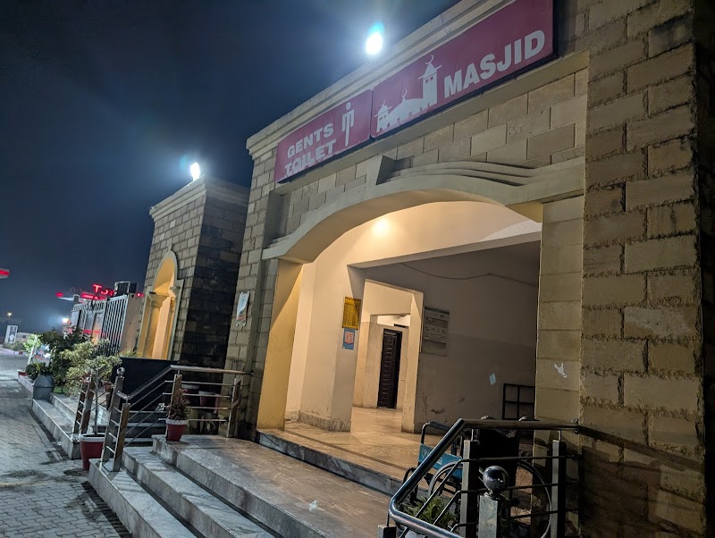 Mushtarka Taj Filling station in Muridke, Punjab