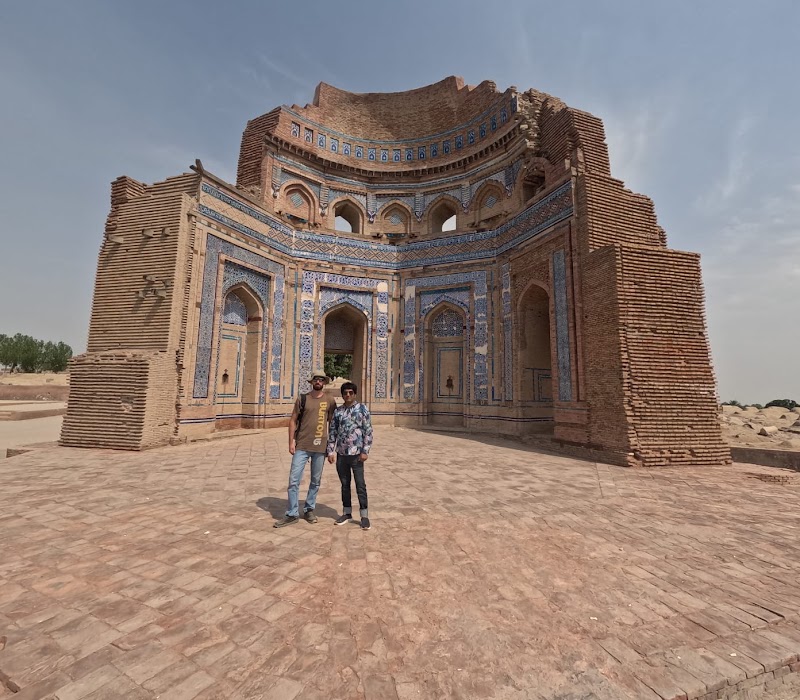 Shahzad Rent a Car - Bahawalpur in Bahawalpur, Punjab