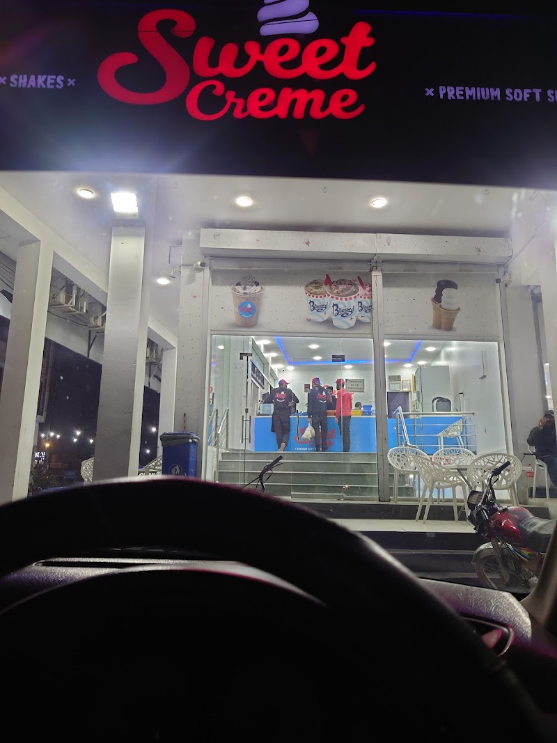 Sweet Creme - Mumtaz Market - Gujranwala in Gujranwala, Punjab