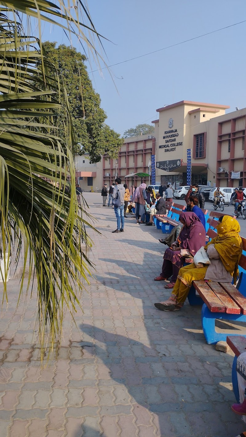 ولی ایمبولینس in Sialkot, Punjab