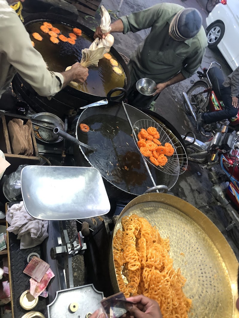 Hanif Juice Corner in Hafizabad, Punjab