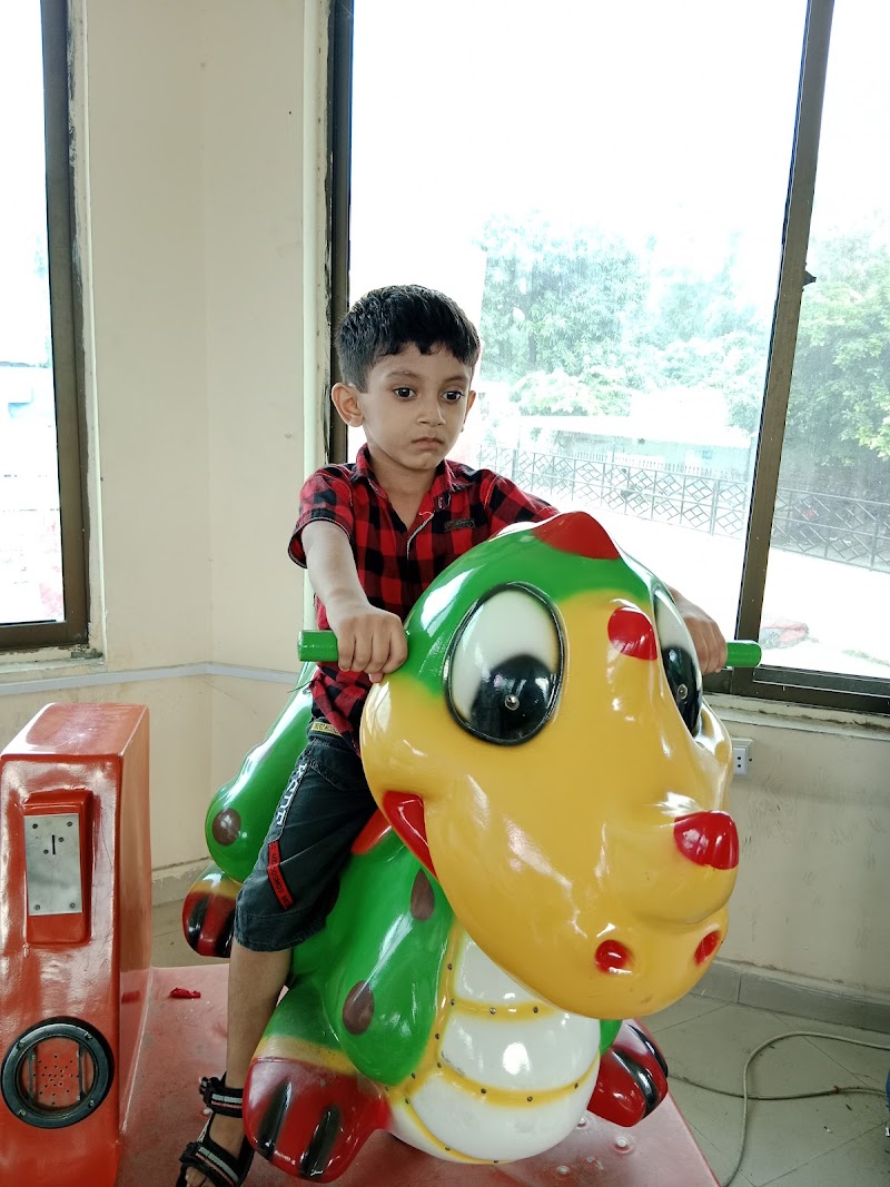 Hatim Tai Play land (sasta bazar) in Gujranwala, Punjab