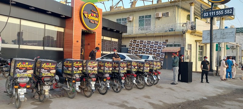 Lasani Pizza Time in Mianwali, Punjab