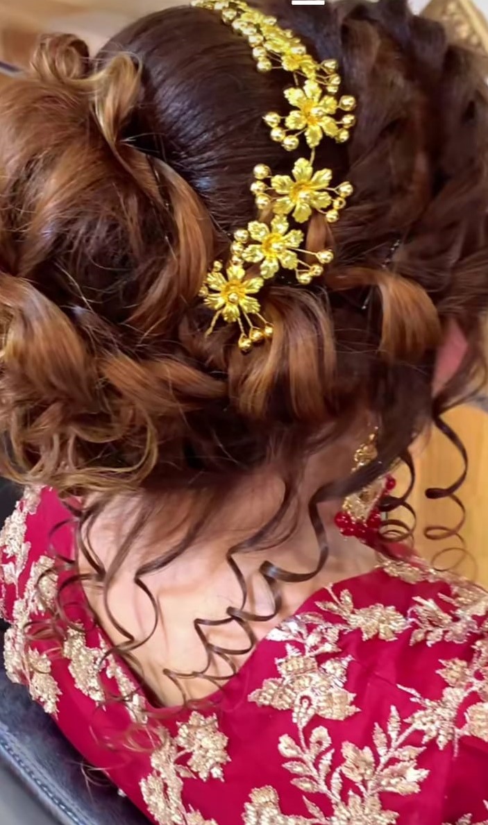 Galaxy Beauty Lounge-Best Bridal Salon & Top Hair Parlor in Gujranwala, Punjab